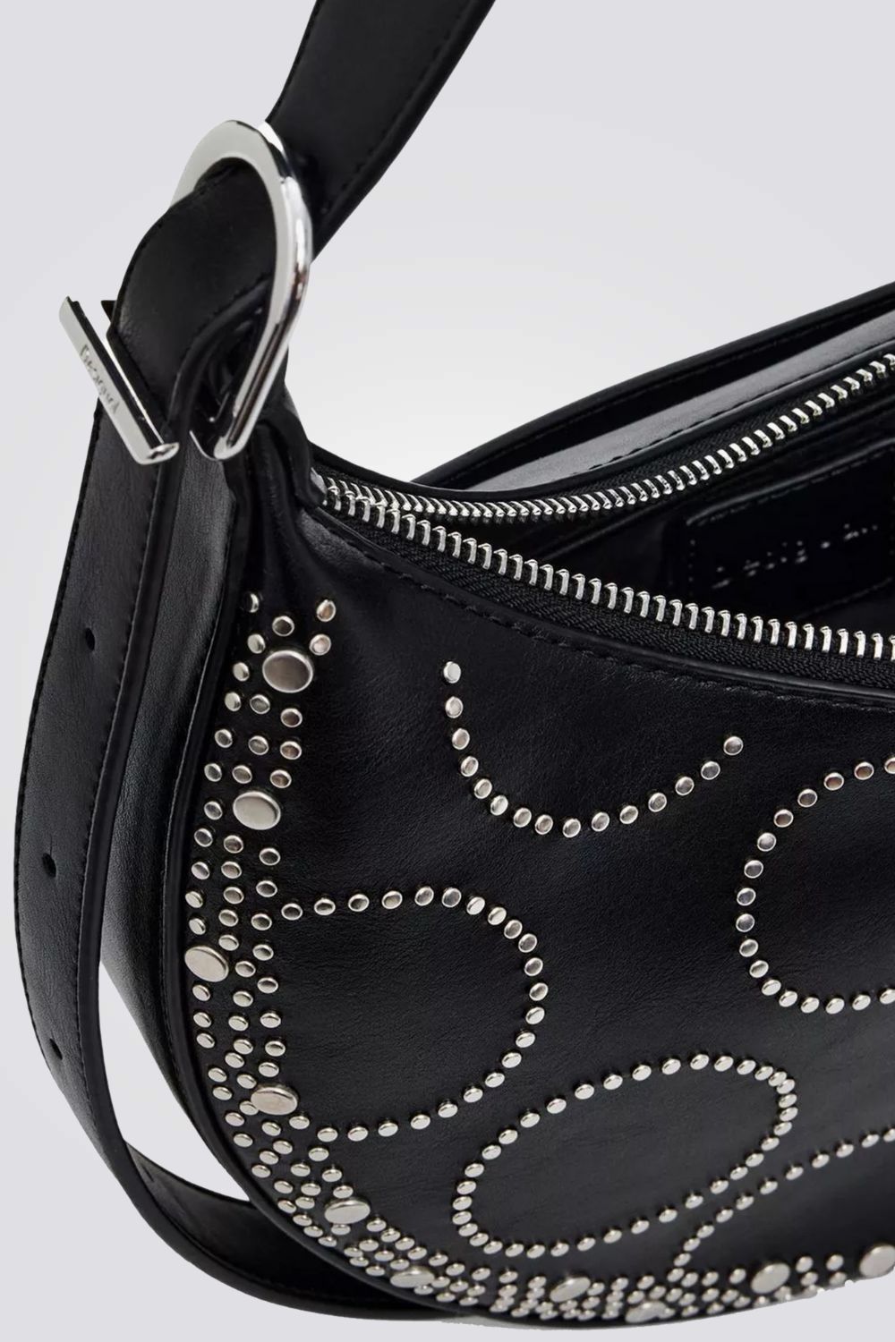 תיק כתף חצי ירח אלגנטי בצבע שחור | דסיגואל