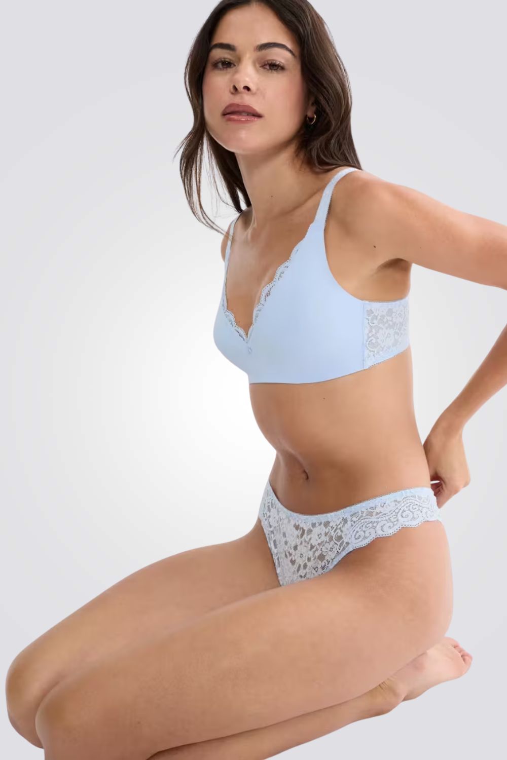 חזיית מינימייזר ללא ריפוד וללא קשת | טריומף