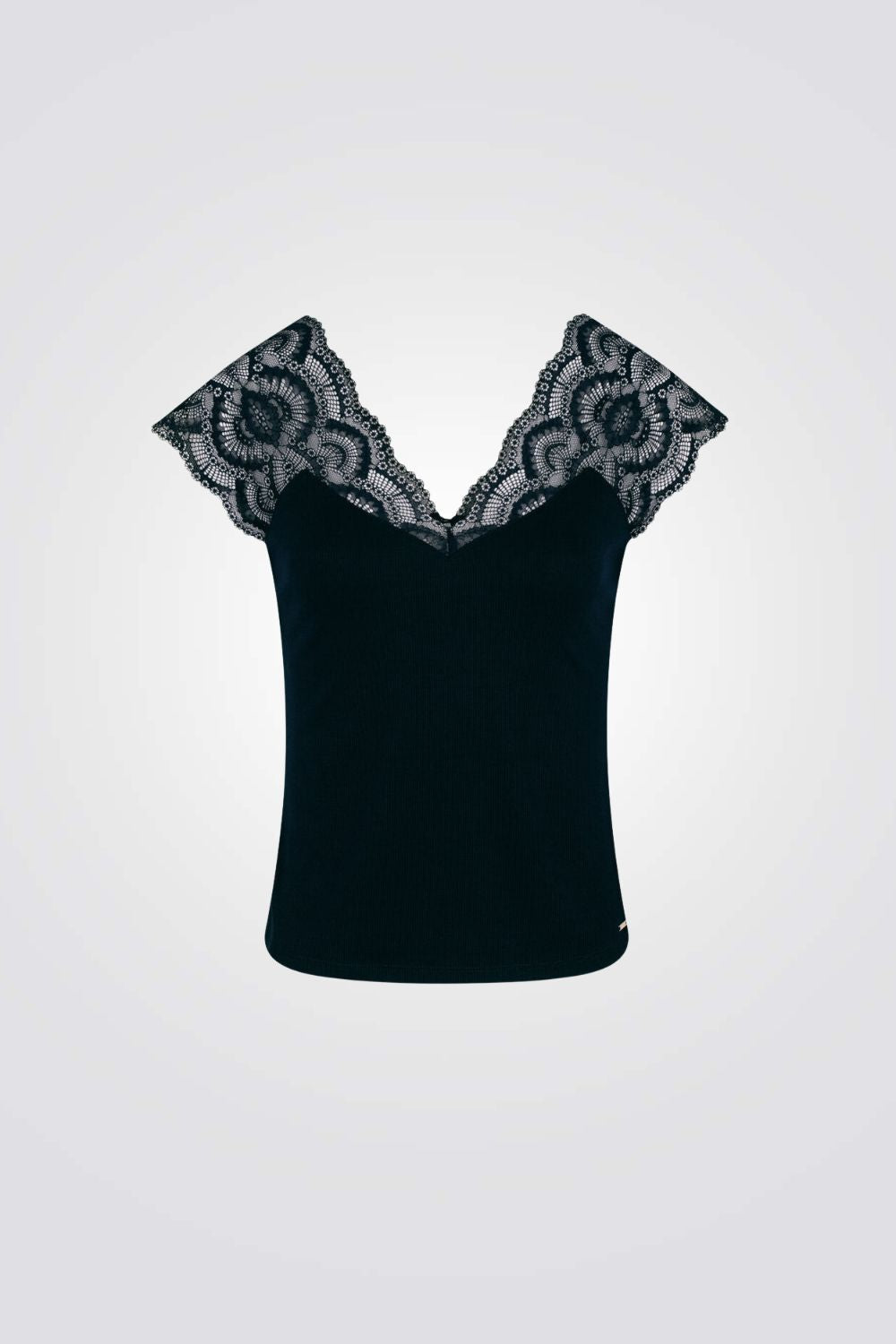 חולצת טריקו עם שרוולי תחרה בצבע נייבי