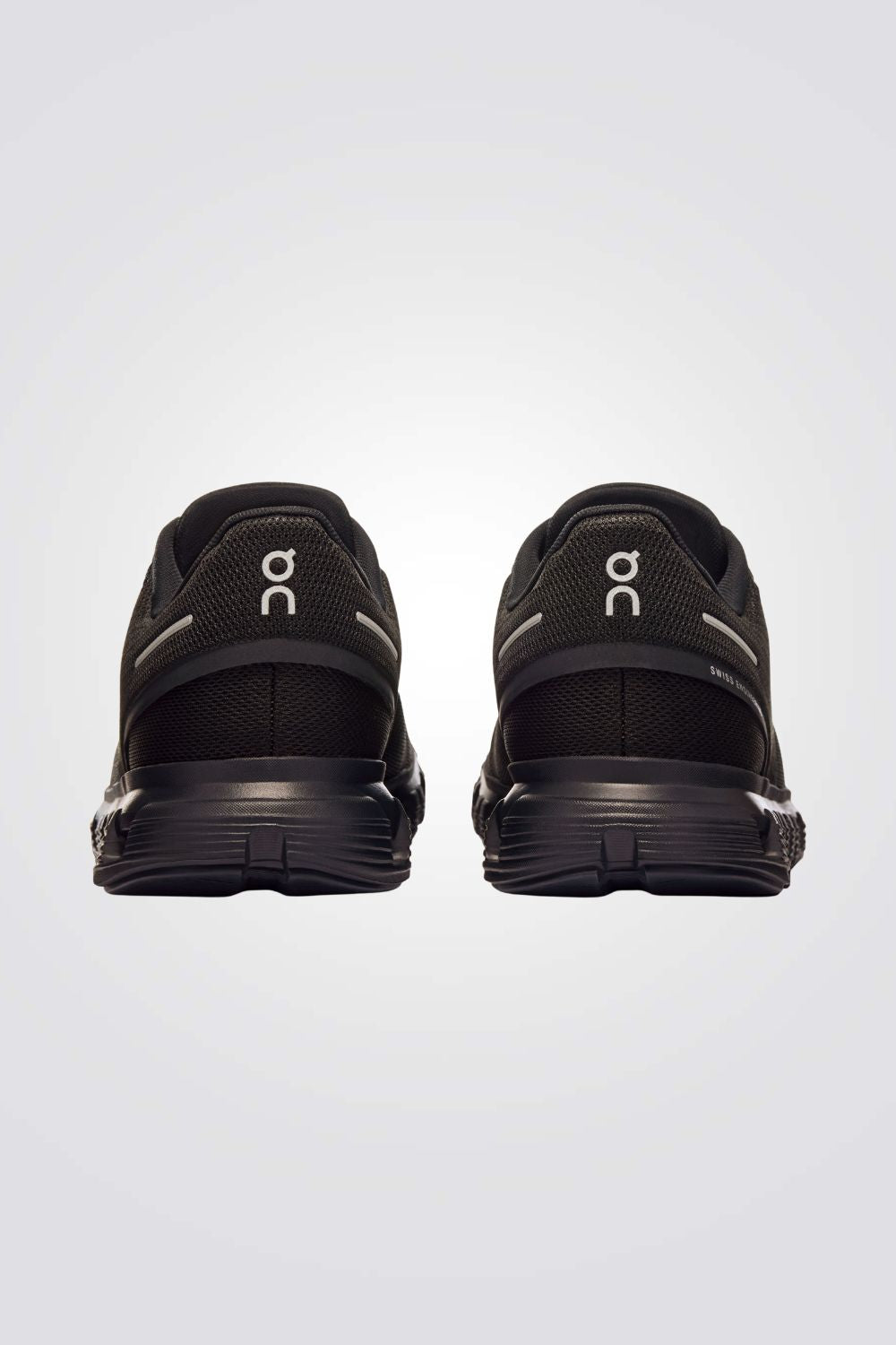 נעלי ספורט Cloud 6 בצבע שחור