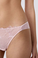 תחתון טנגה בעיצוב עדין | איתם