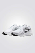 נעלי ספורט בצבע לבן לגברים | נייקי