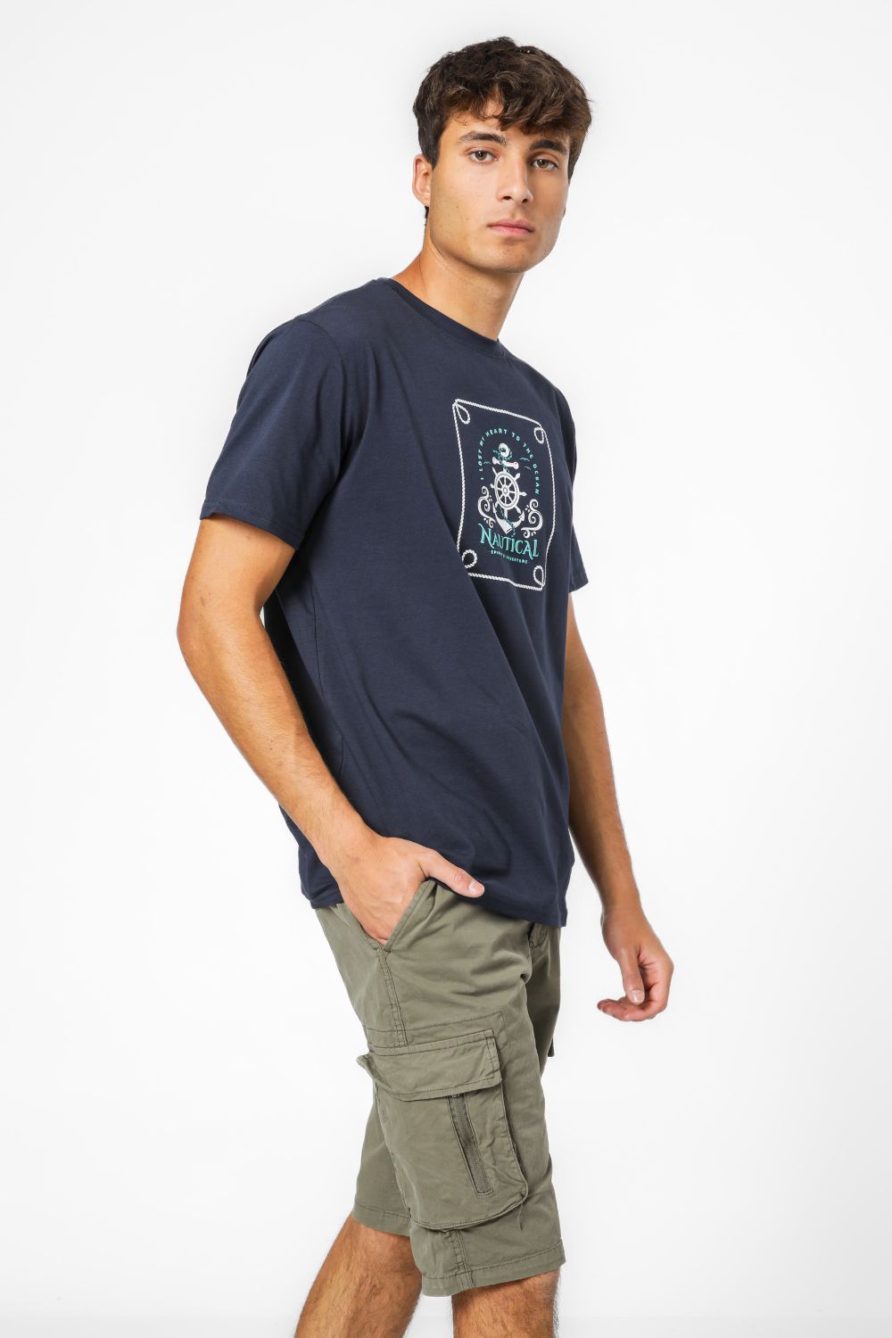 טישירט קצרה לגברים