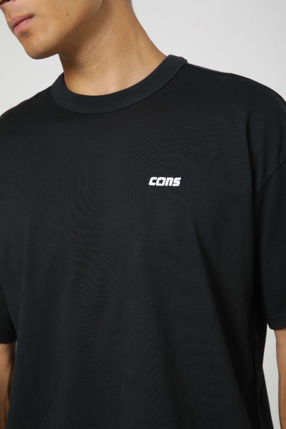 טי שירט CONS לגברים