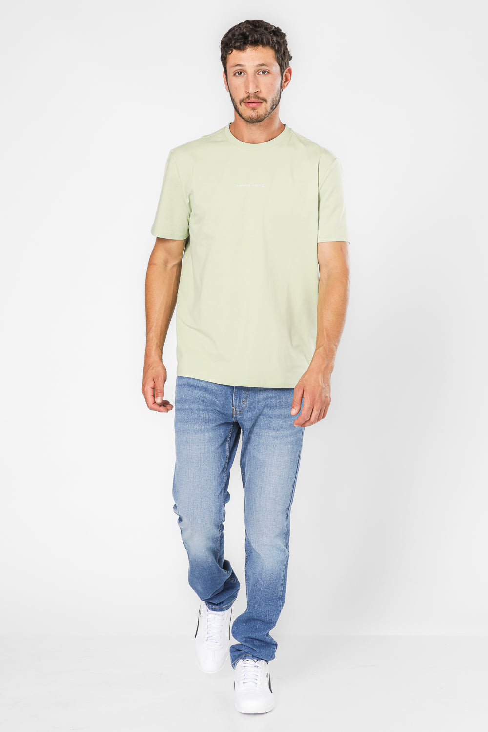 טישירט בצבע ירוק לגברים