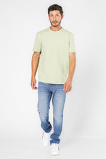 טישירט בצבע ירוק לגברים