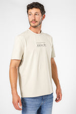 טישירט בצבע שמנת לגברים