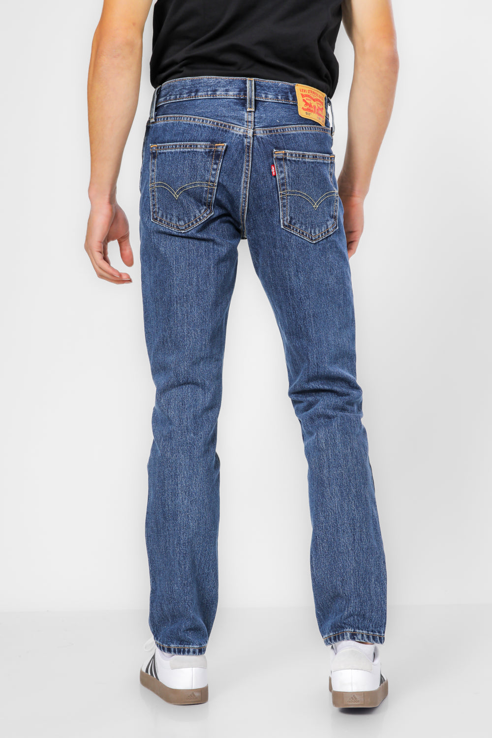 ג'ינס 511 SLIM FIT בצבע כחול כהה