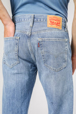 ג'ינס 505 Regular בצבע כחול בהיר