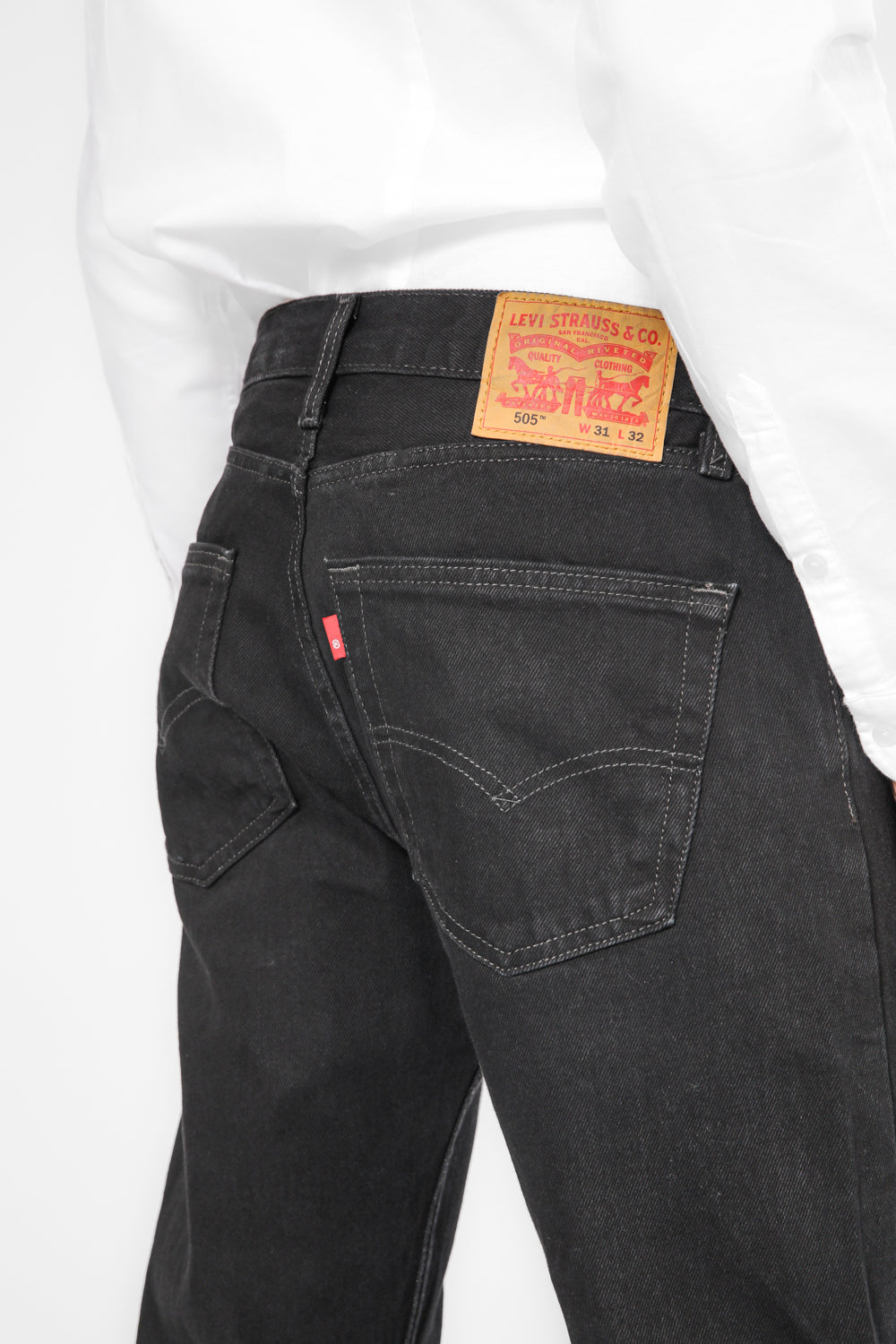 ג'ינס 505 REGULAR FIT בצבע שחור