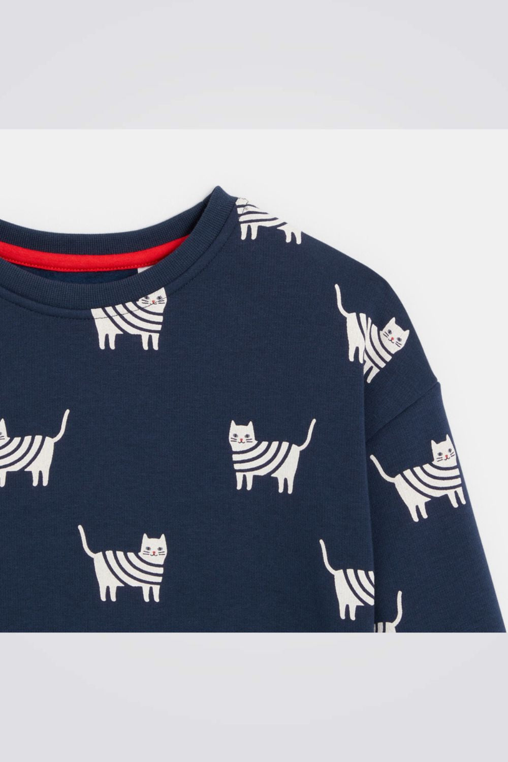 סווטישירט לילדות בצבע נייבי עם הדפס חתולים