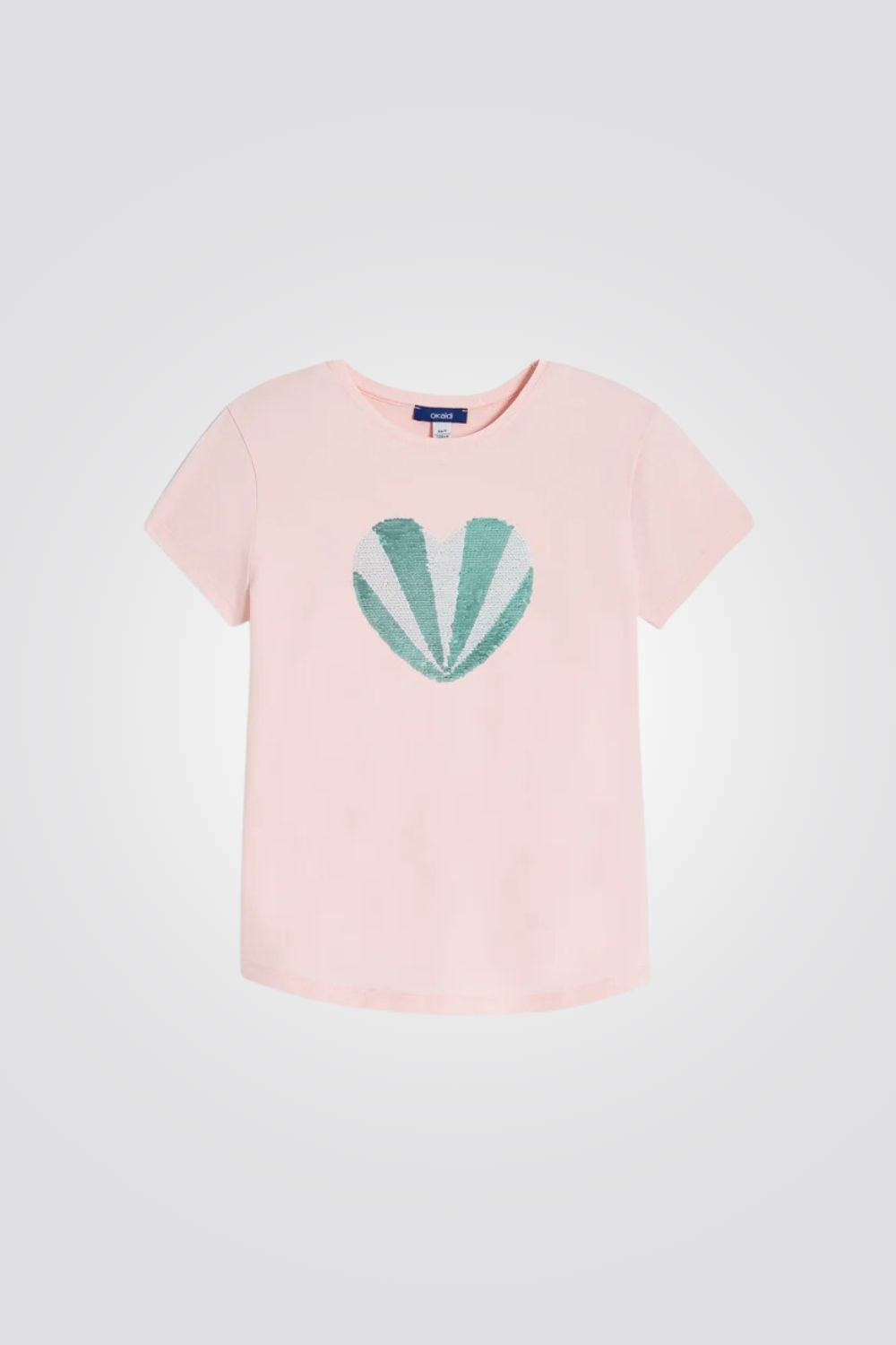 טישירט לילדות בצבע ורוד עם לב פאייטים צבעוני