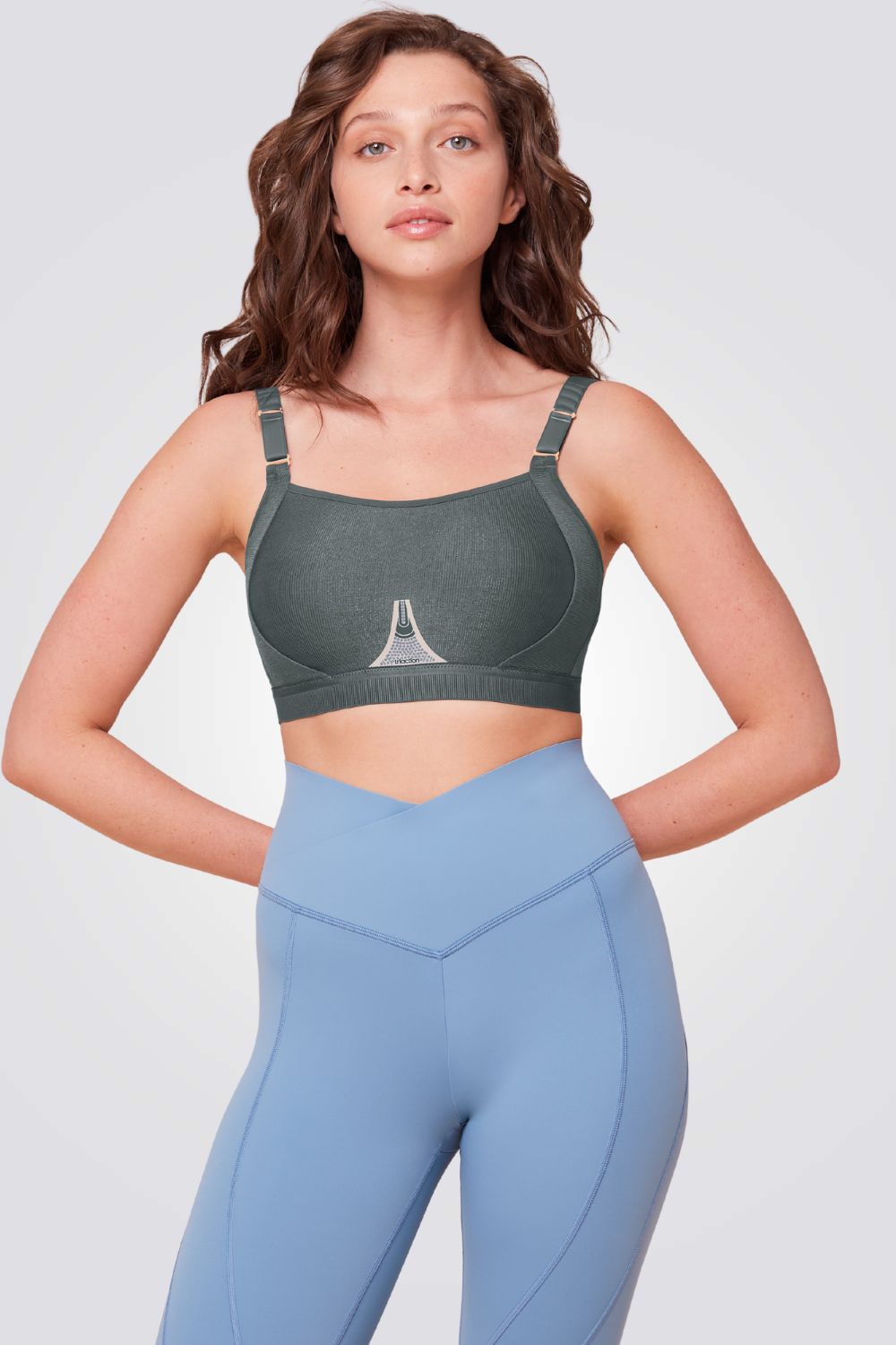 חזיית ספורט Triaction Gravity Lite N EX בצבע מנטה