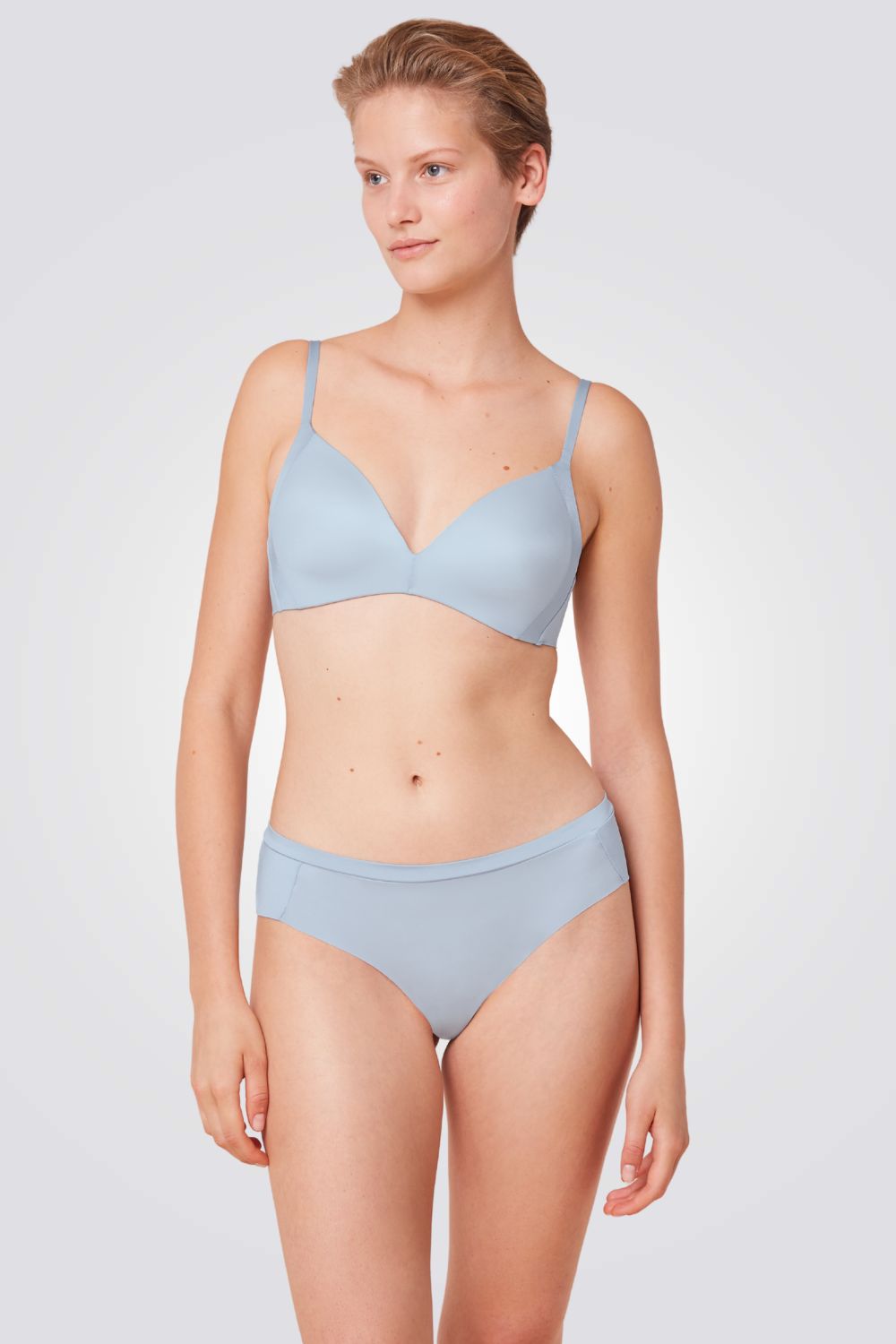 חזייה מרופדת Body Make-up Soft Touch P EX בצבע תכלת