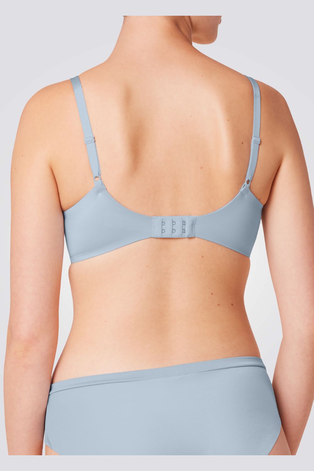 חזייה מרופדת Body Make-up Soft Touch WP EX בצבע תכלת