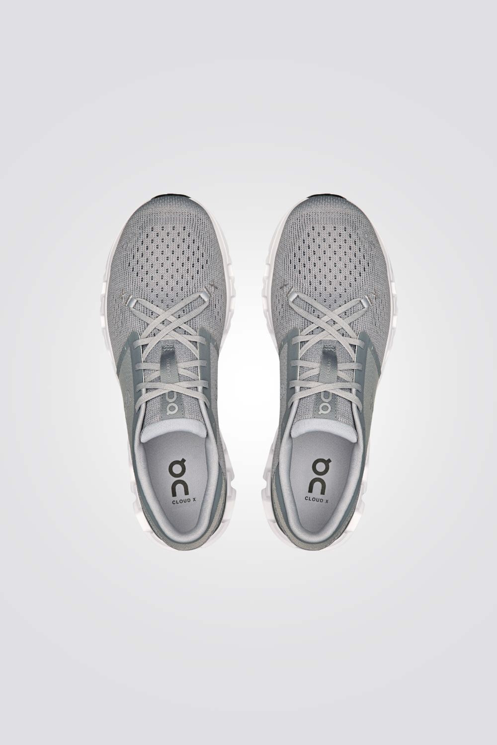 נעלי ספורט Cloud X 4 לגברים | און 