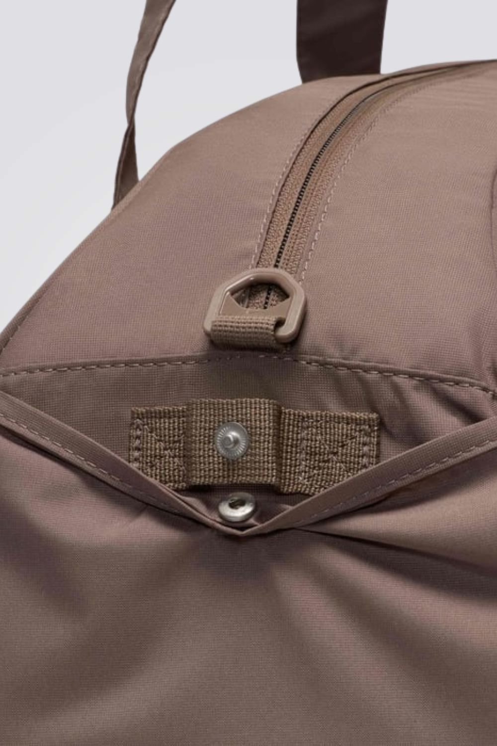 תיק אימון Nike Gym Club 24L לנשים