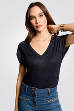 טישירט גימור נצנצים בצבע נייבי