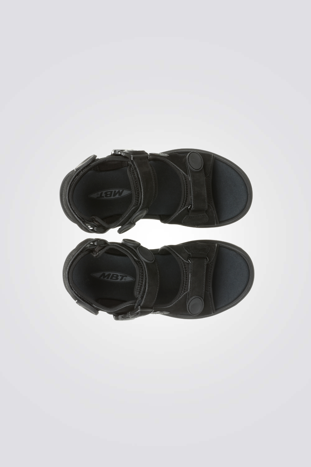סנדלי עור אורטופדיים | MBT