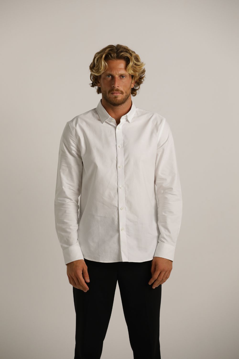 חולצה מכופתרת אוקספורד בגזרת מודרן | קנת קול