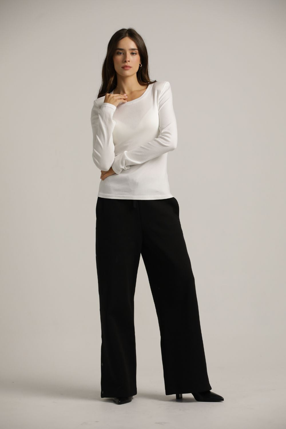 טישירט ארוכה דקה עם סיומת כפפה | קנת קול