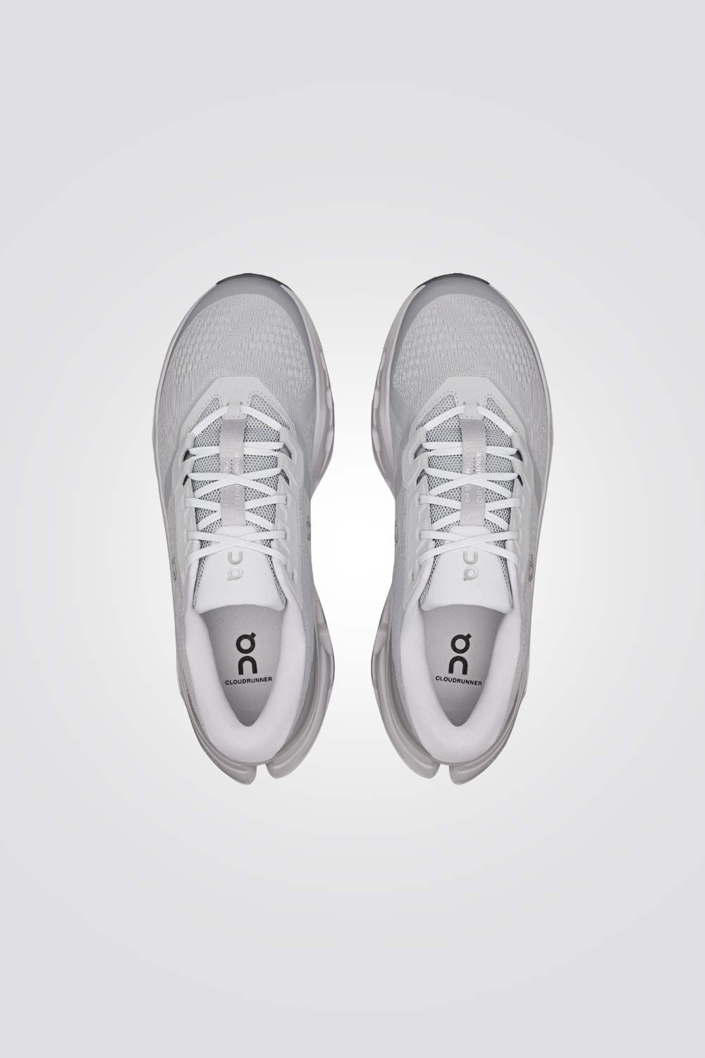 נעלי ספורט Cloudrunner 3 לגברים | און 