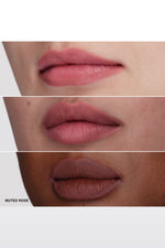 עפרון שפתיים בעל פורמולה עדינה 