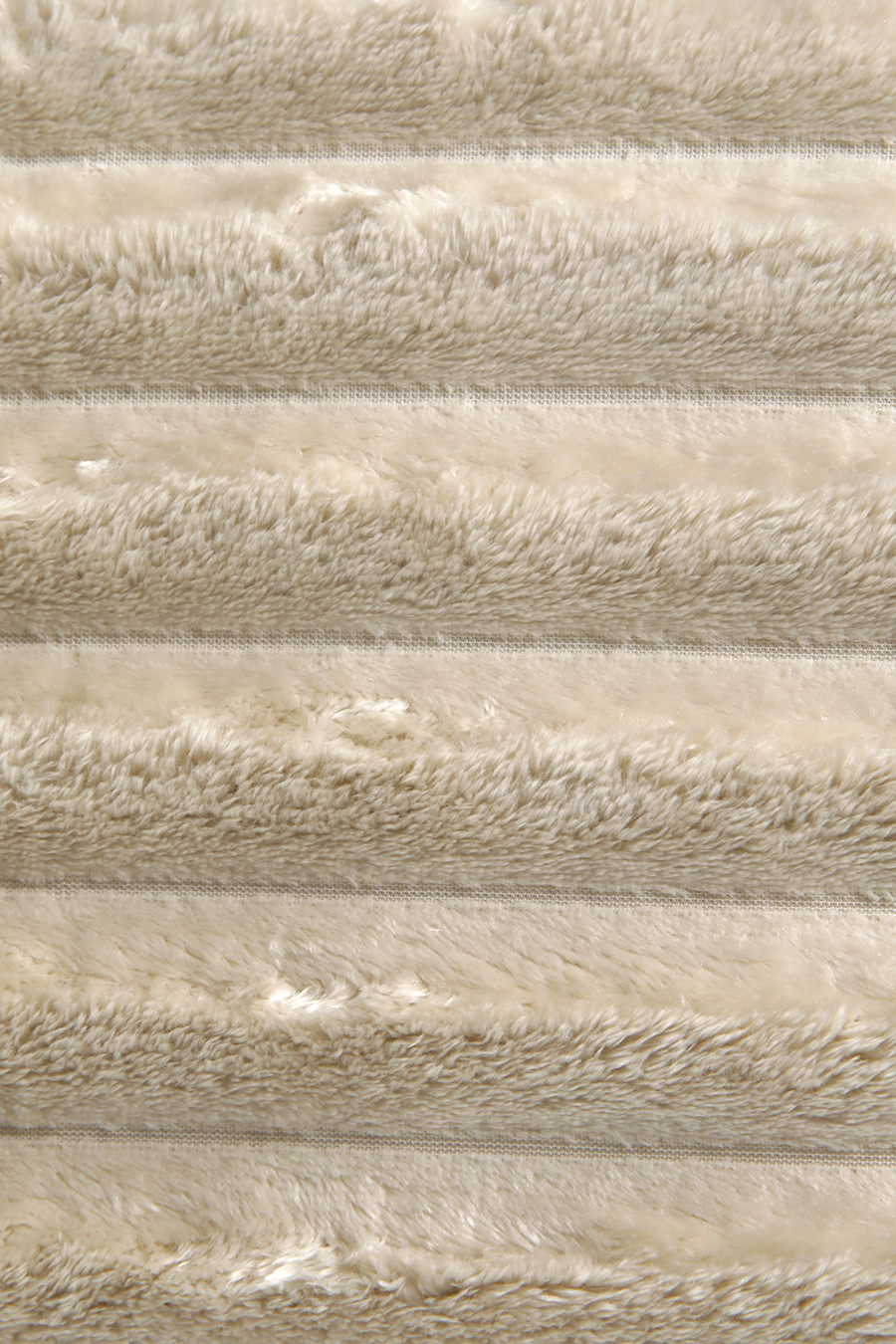 שמיכת פליז יחיד 150/200 ס"מ בעיצוב פסים | קנת קול