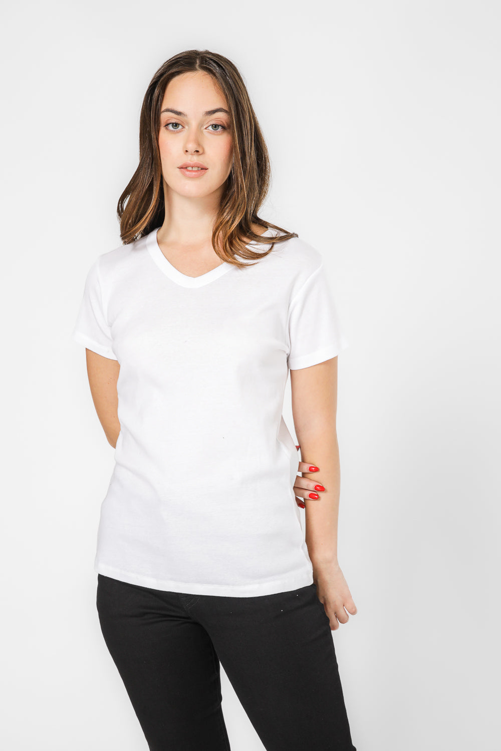 מארז שלישיית טישירטים קצרות לנשים צווארון וי בצבע לבן