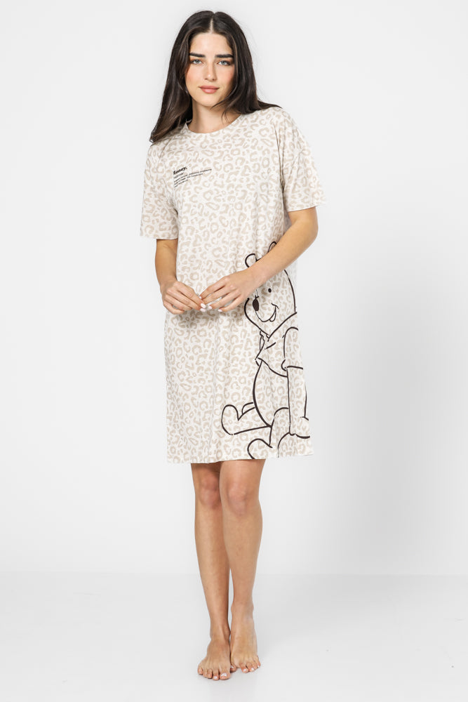 כותונת פו הדוב מנומרת בצבע בז'