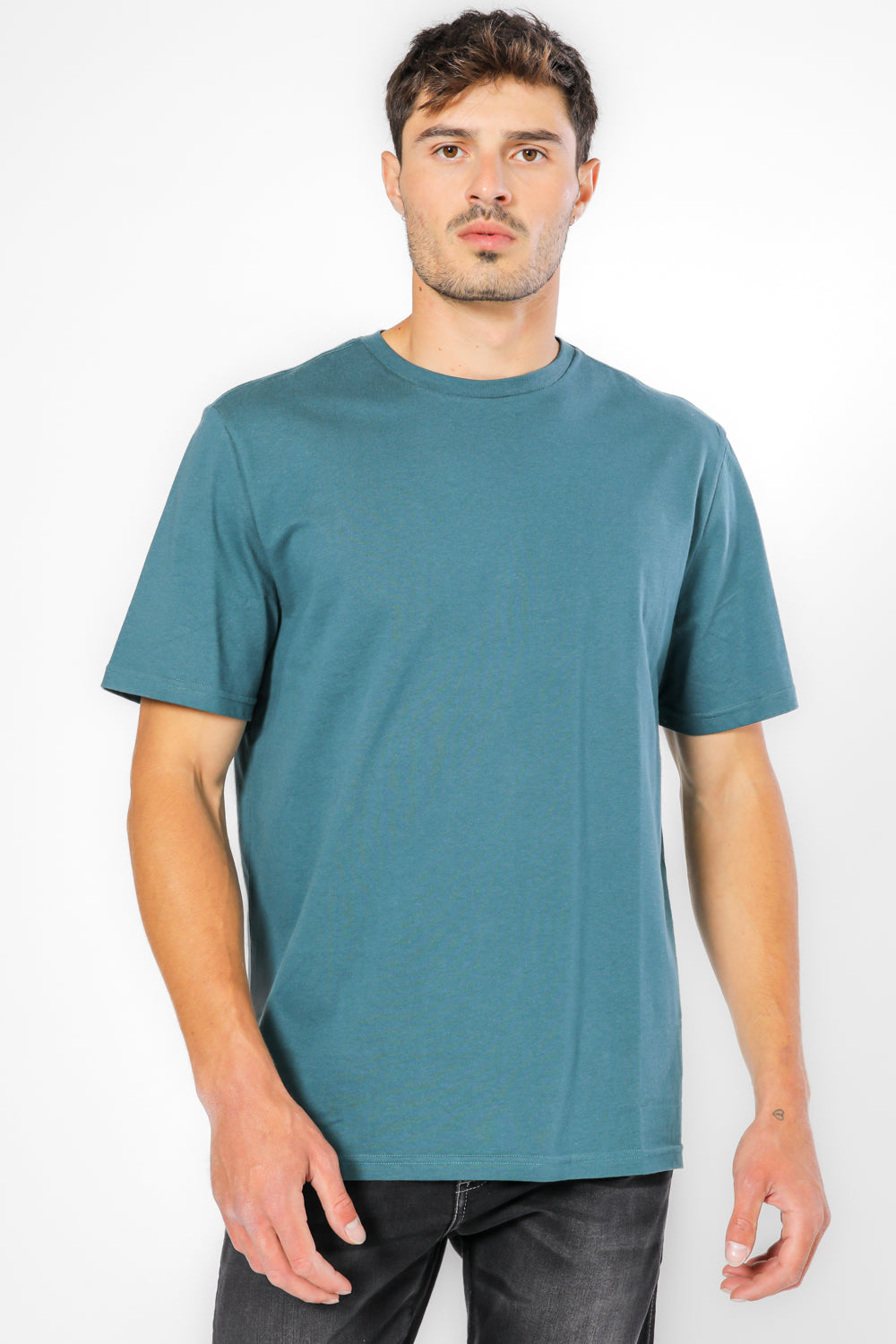 חולצה קצרה צווארון עגול בצבע ירוק