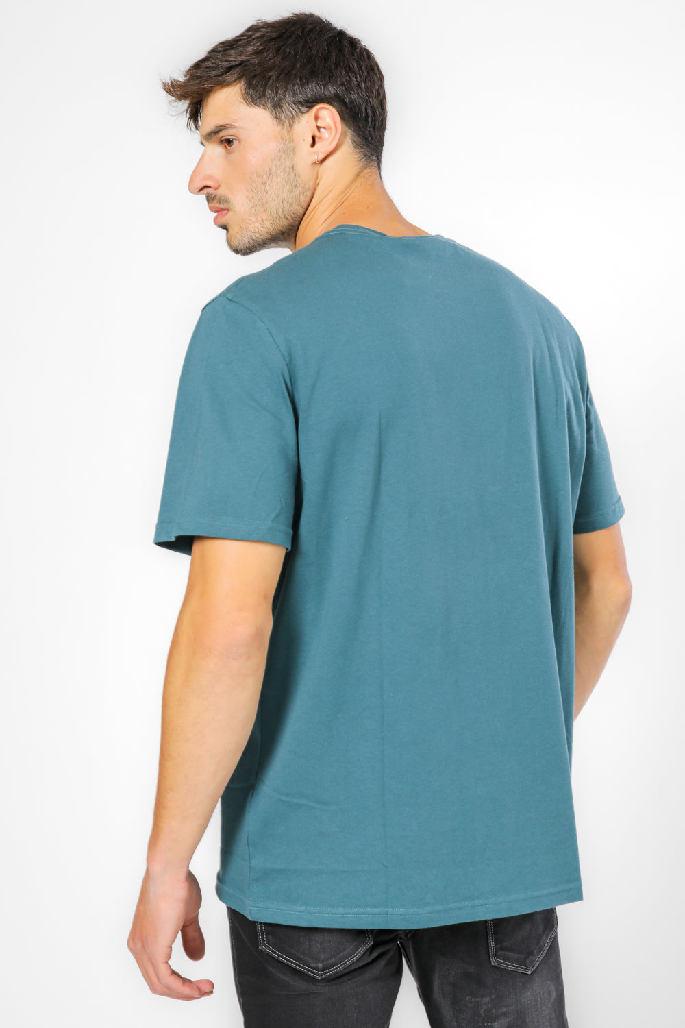 חולצה קצרה צווארון עגול בצבע ירוק