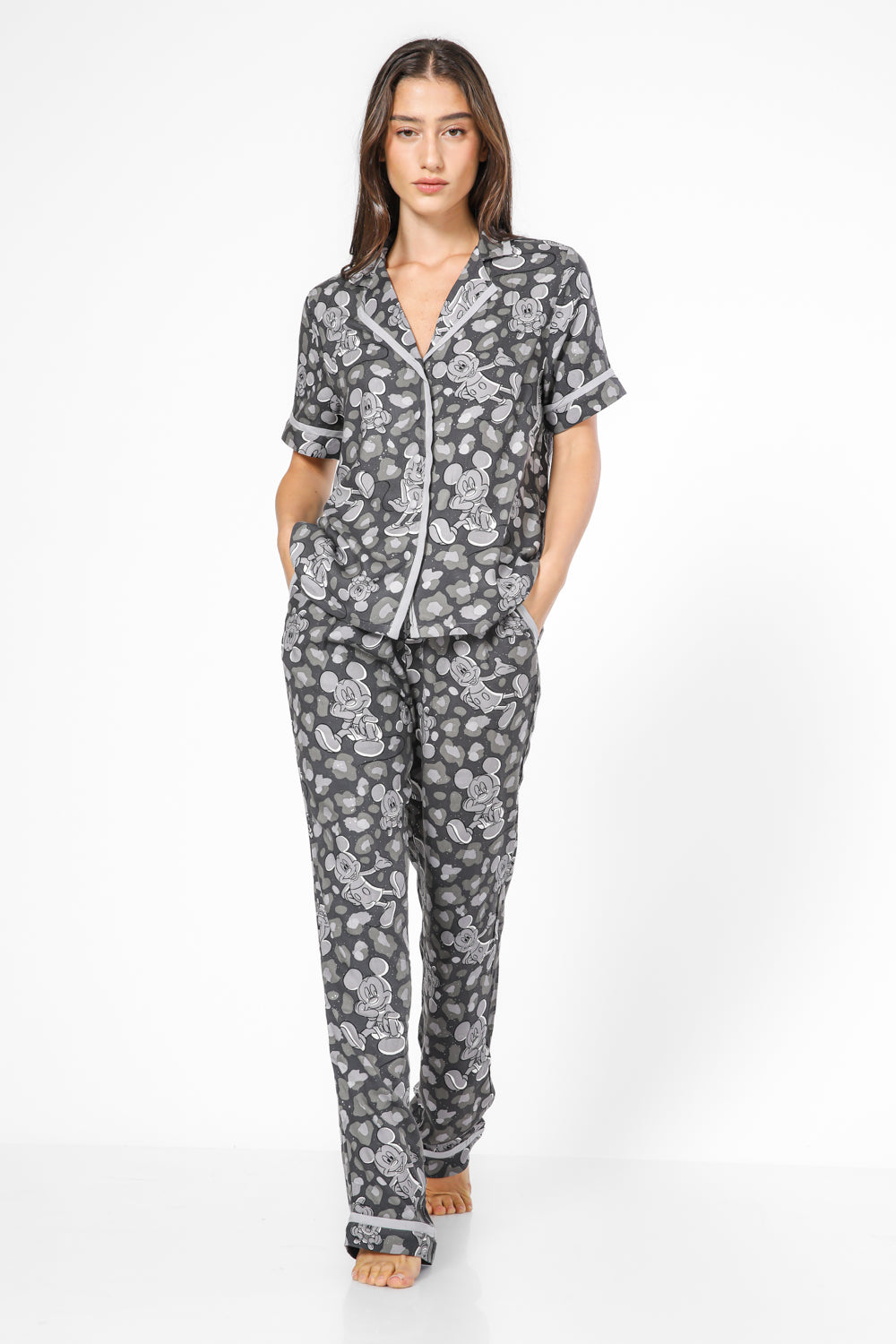 סט פיג’מה מכופתרת LEOPARD MICKEY
