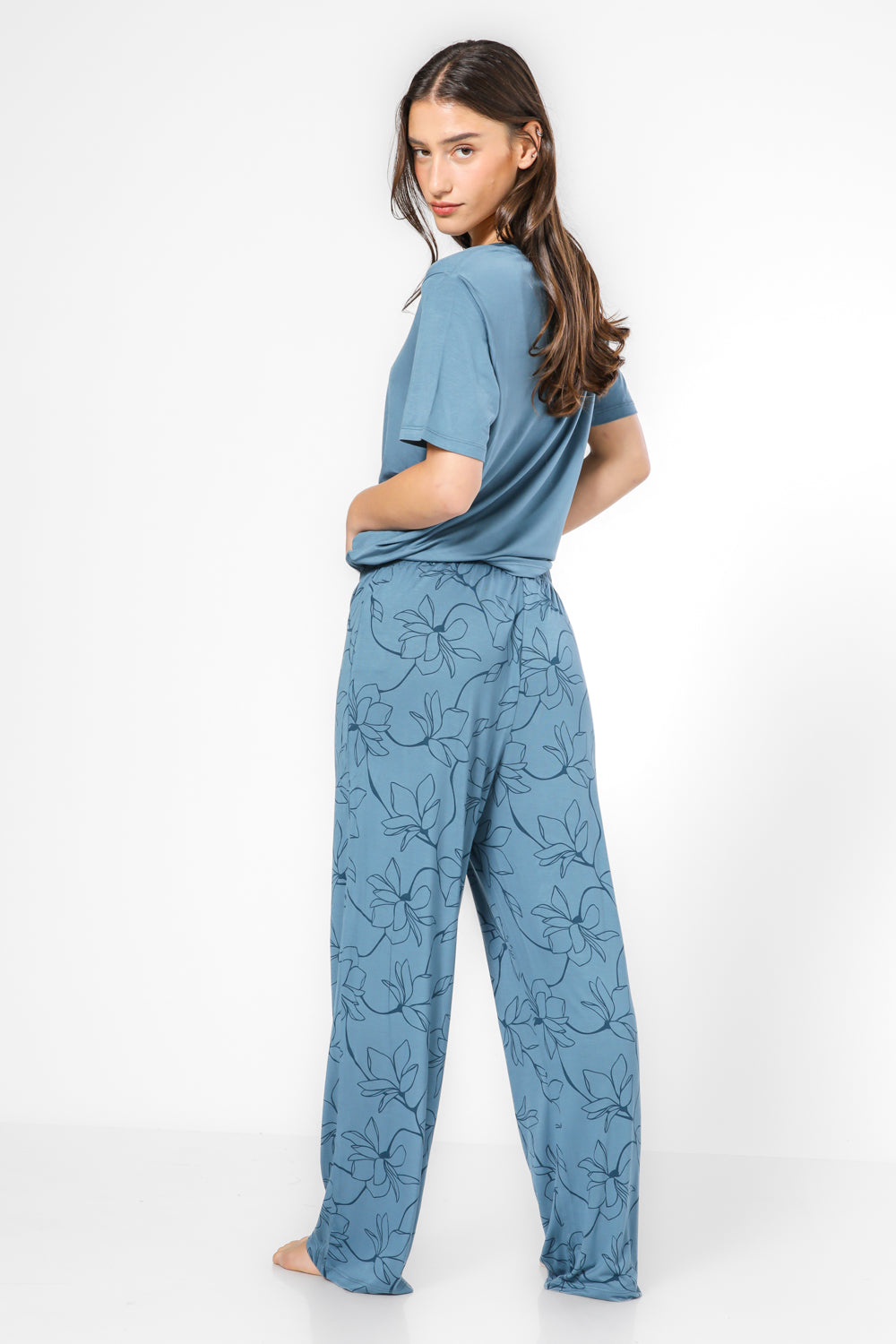 סט פיג’מה באורך 7/8 FLOWERS