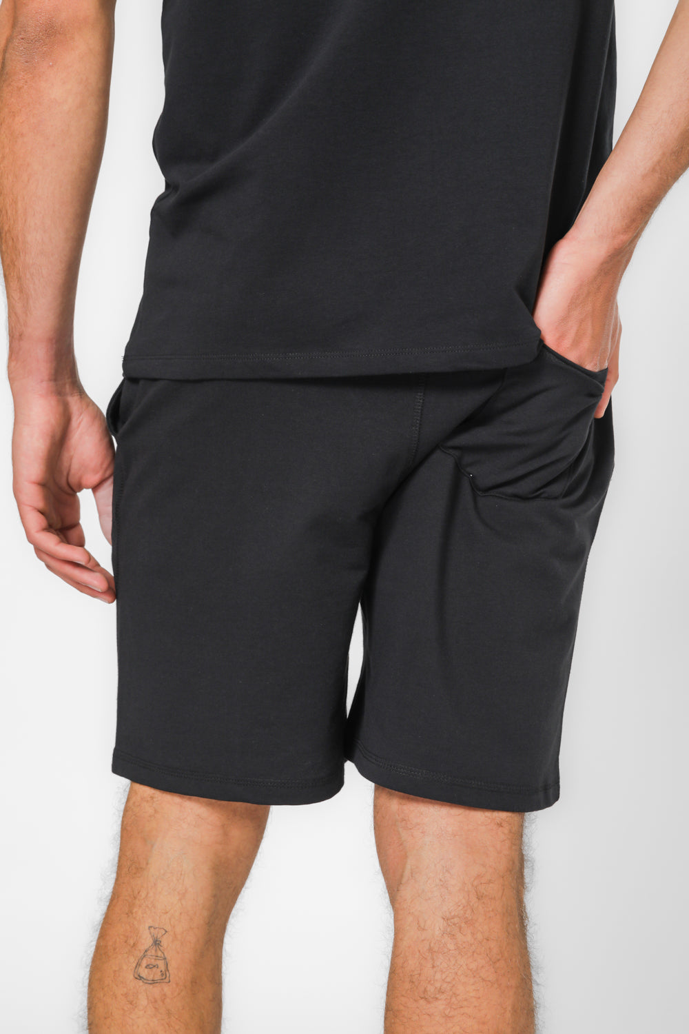 סט קצר מבד פרנץ’ טרי PIERRE CARDIN בצבע שחור