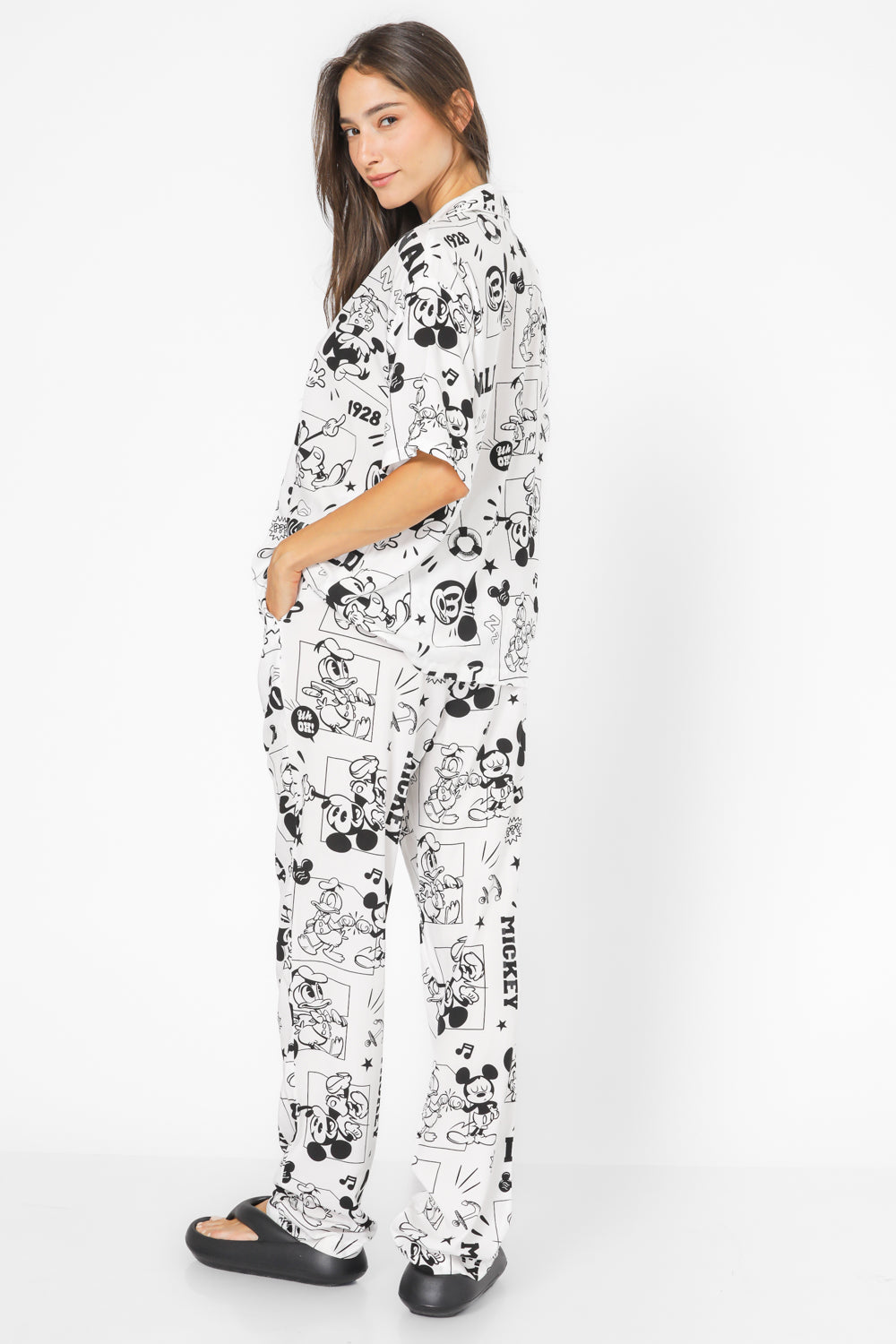 סט פיג’מה אריג MICKEY AND FRIENDS לבנה