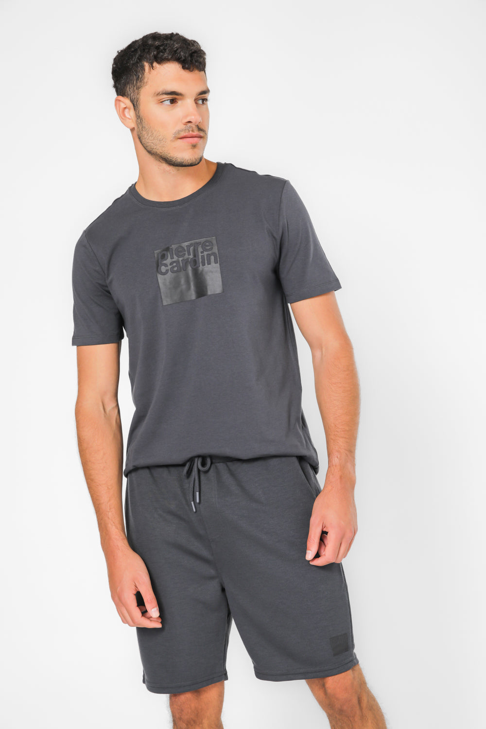 סט קצר מבד סקובה PIERRE CARDIN בצבע שחור