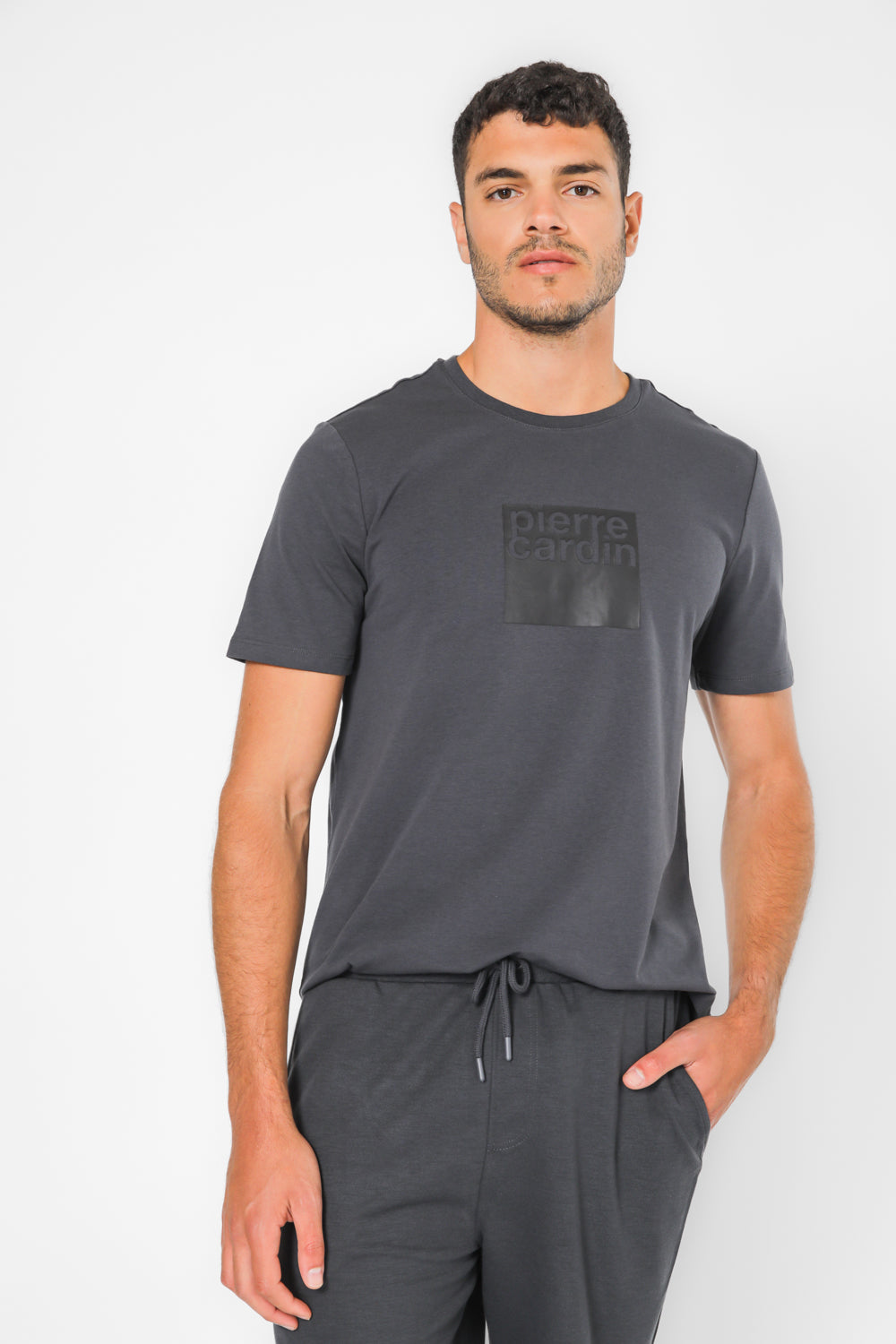 סט קצר מבד סקובה PIERRE CARDIN בצבע שחור