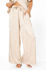 סט פיג'מת סאטן מכופתרת מיקי מאוס