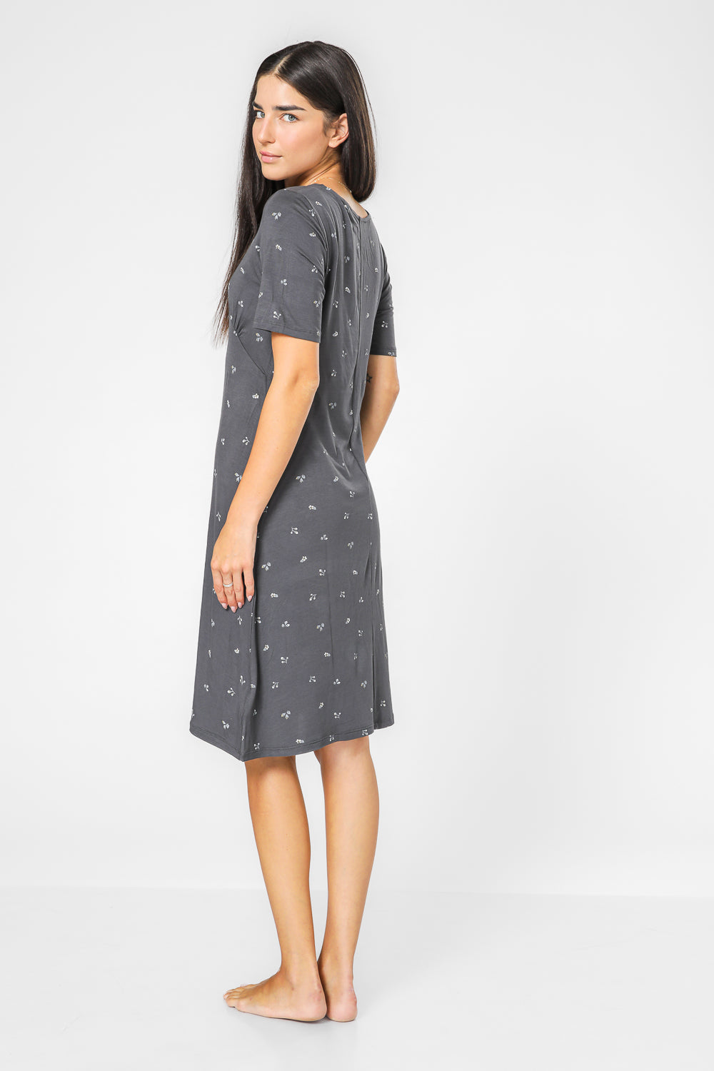 כותונת GOLDEN FLOWERS בצבע אפור