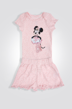 פיג'מה מבית המותג Delta , בגד גוף עם צווארון עגול, שרוולים קצרים וסוגרי תיק-תק בתחתית ומכנסיים קצרים תואמים עם גומי במותניים.