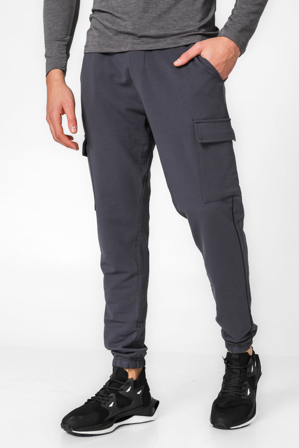מכנסי טרנינג עם כיסי דגמ”ח לגבר