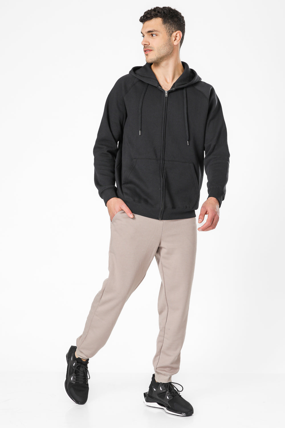 מכנסיים ארוכים מבד דק בצבע חאקי