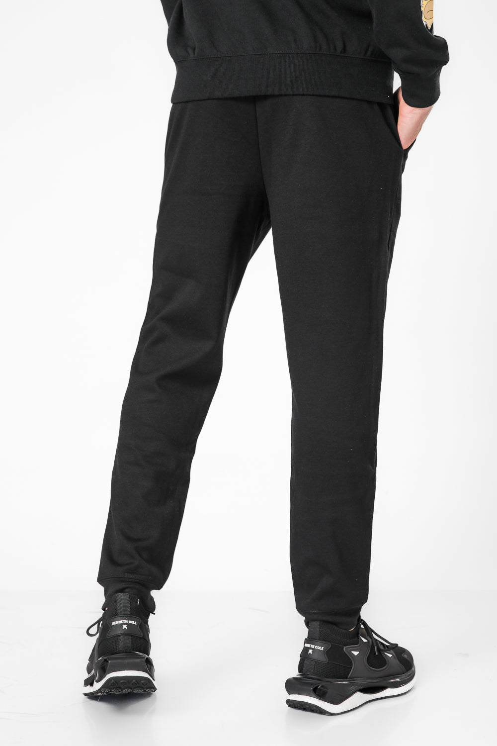 מכנסיים ארוכים מבד דק בצבע שחור