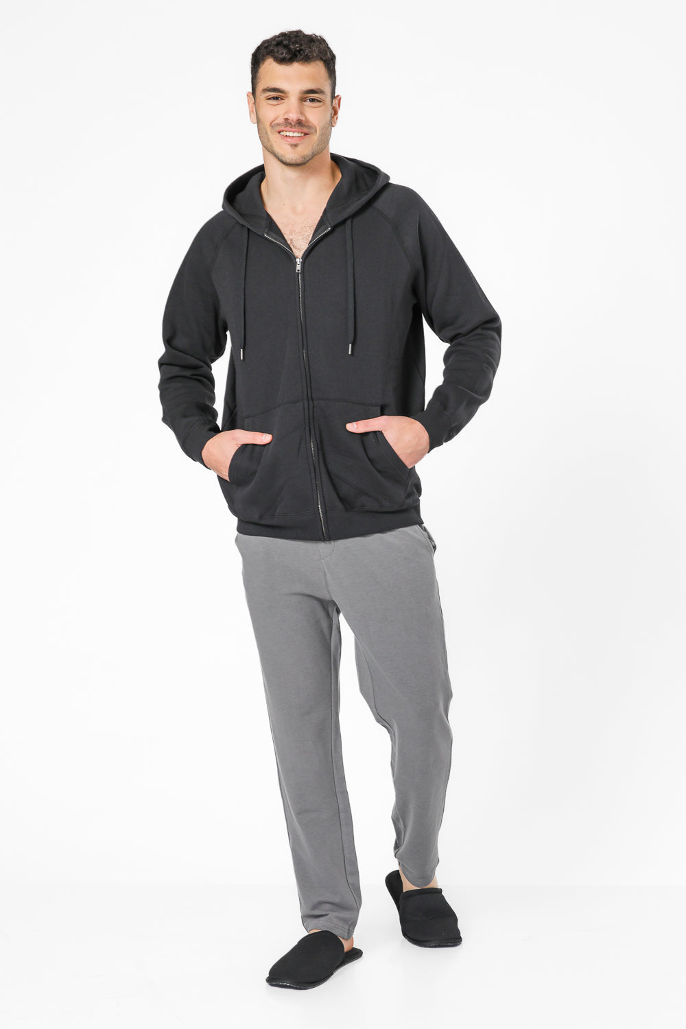 סווטשירט קפוצ’ון פוטר עם רוכסן בצבע שחור