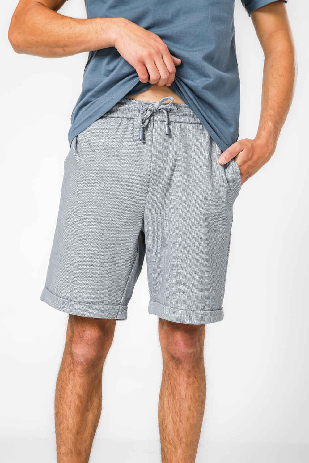 מכנסיים קצרים מבד פיקה