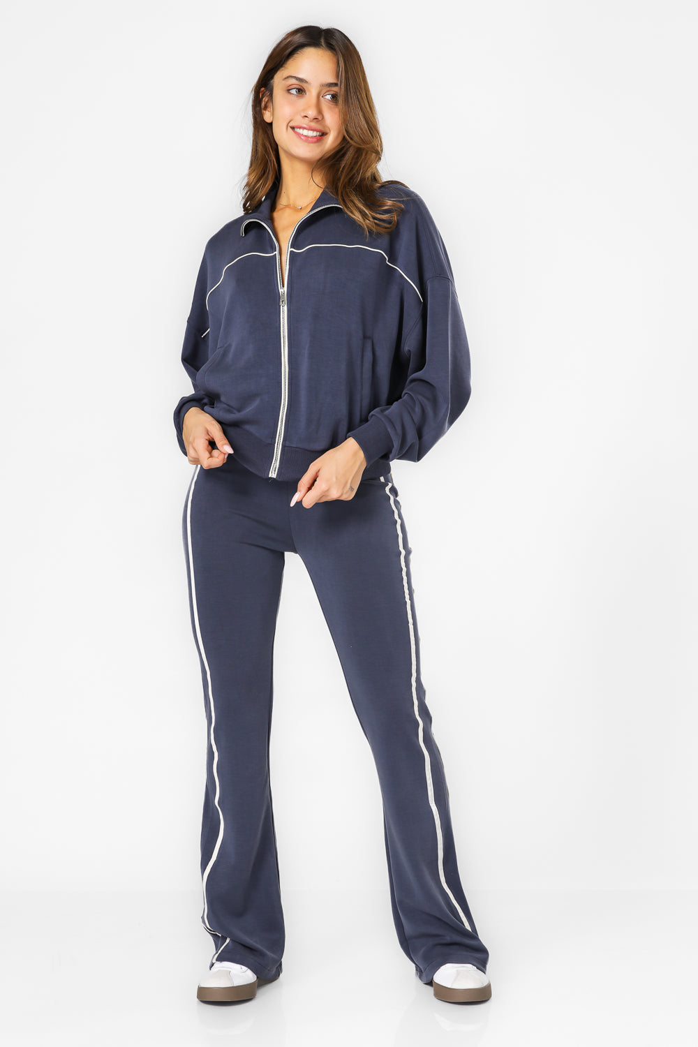 מכנסי טייץ ארוכים מתרחבים בצבע נייבי