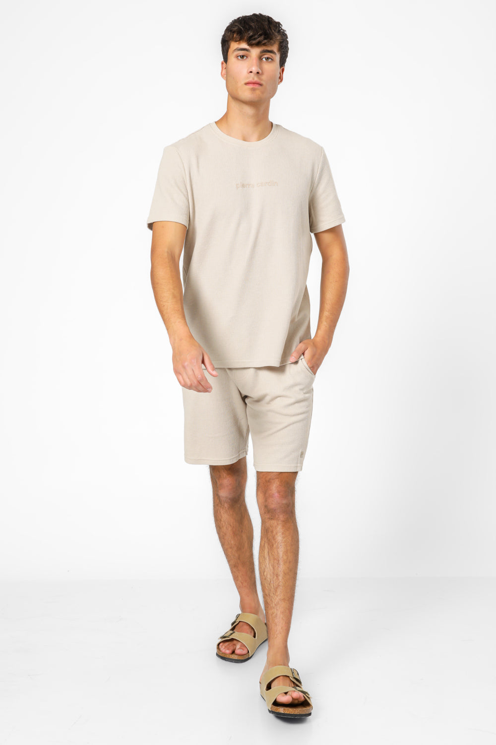 חליפת פנאי קצרה וופל PIERRE CARDIN בצבע בז'