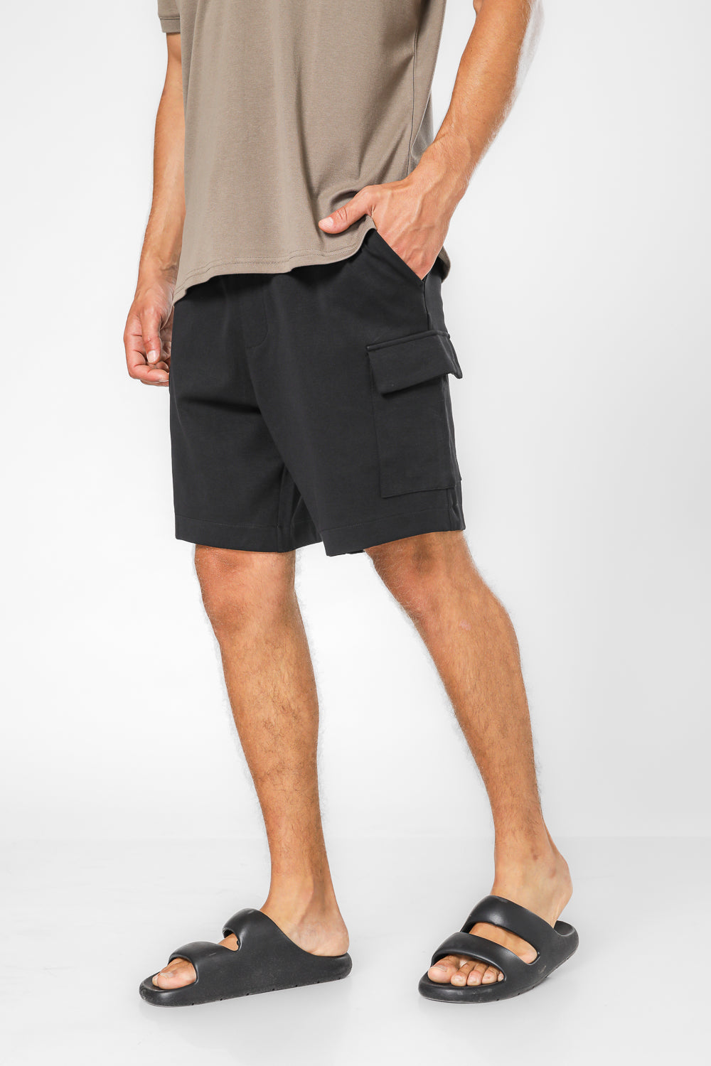 מכנסי דגמ”ח קצרים בצבע שחור