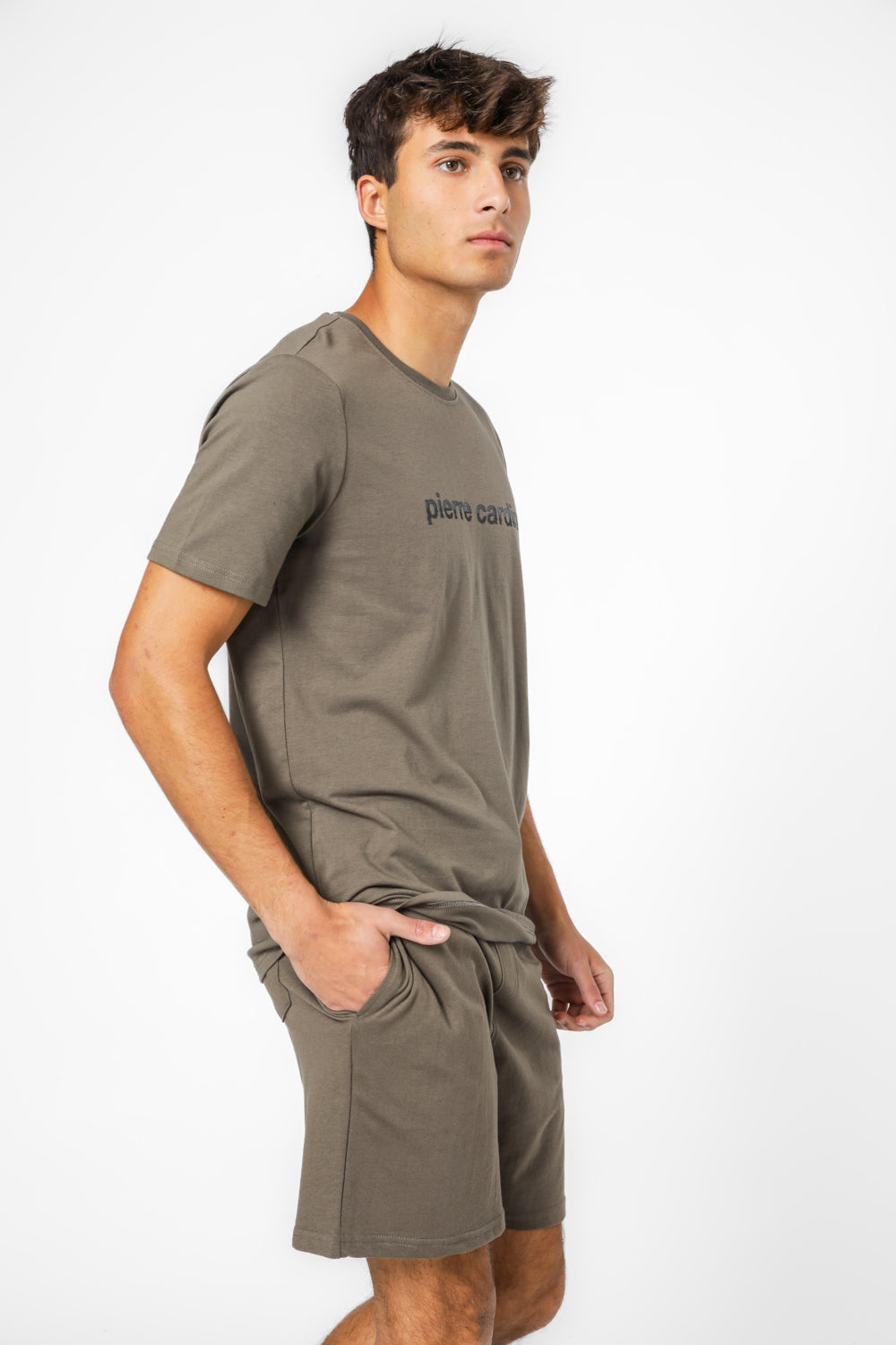 סט פנאי קצר PIERRE CARDIN בצבע ירוק זית